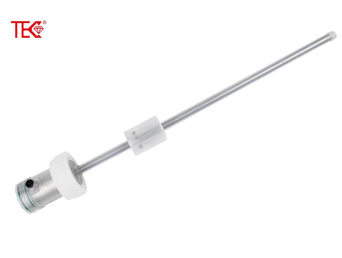 What is the maximum signal transmission distance for magnetostrictive sensors?